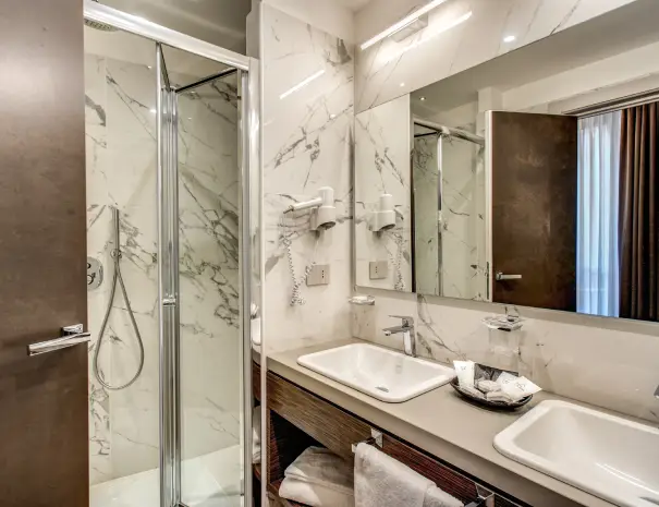 Junior Suite (34)